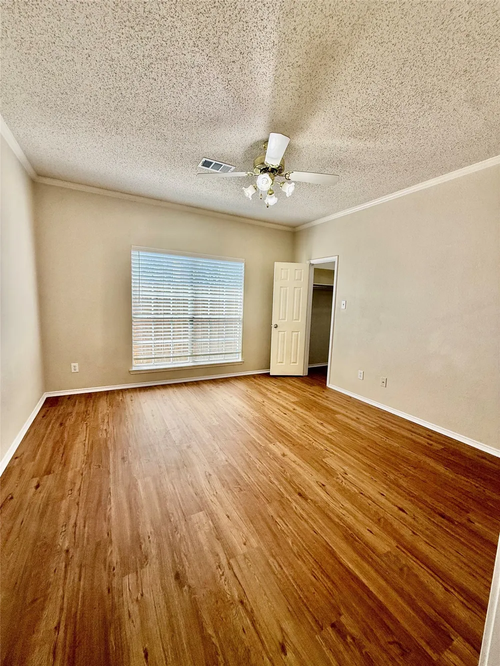 8400 Hickory Street #402 Frisco, TX 75034