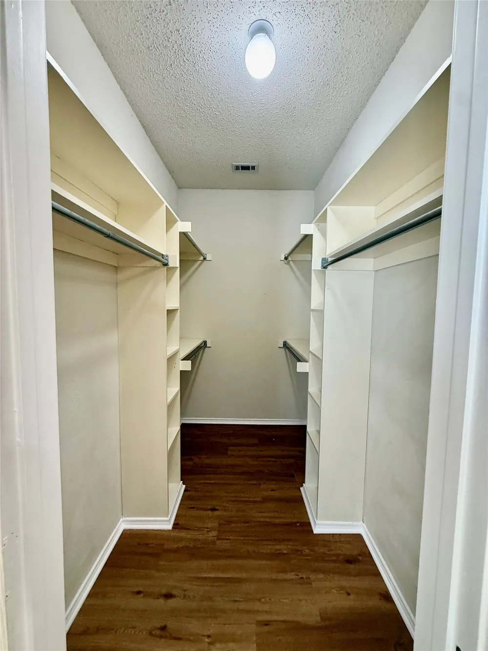 8400 Hickory Street #402 Frisco, TX 75034