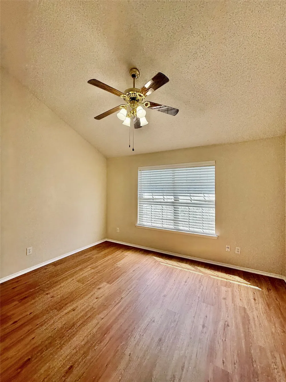 8400 Hickory Street #402 Frisco, TX 75034