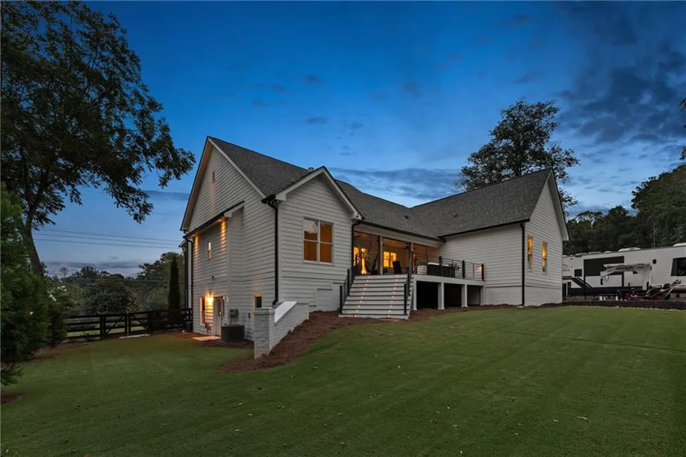 292 Arnold Mill Road Woodstock, GA 30188