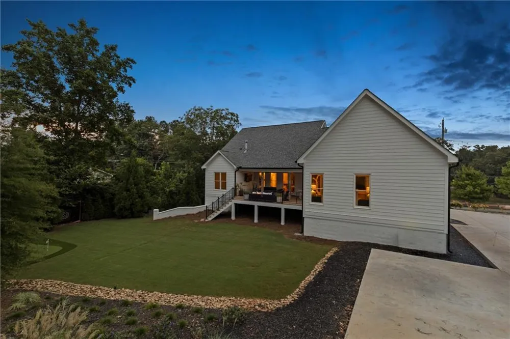292 Arnold Mill Road Woodstock, GA 30188