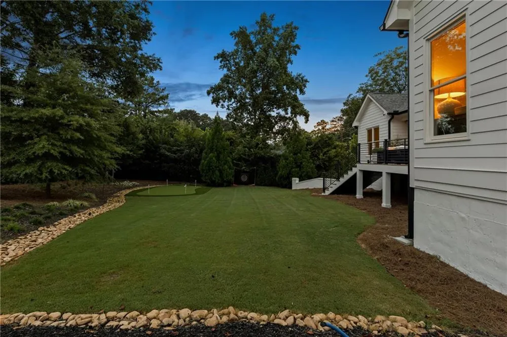 292 Arnold Mill Road Woodstock, GA 30188