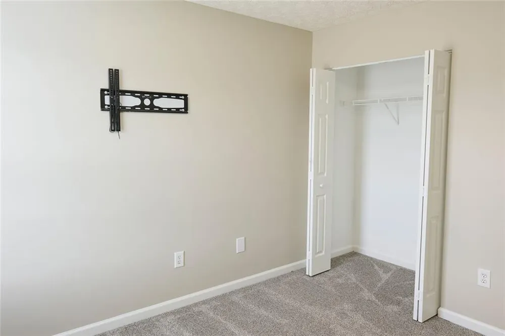 311 Park Creek Ridge Woodstock, GA 30188
