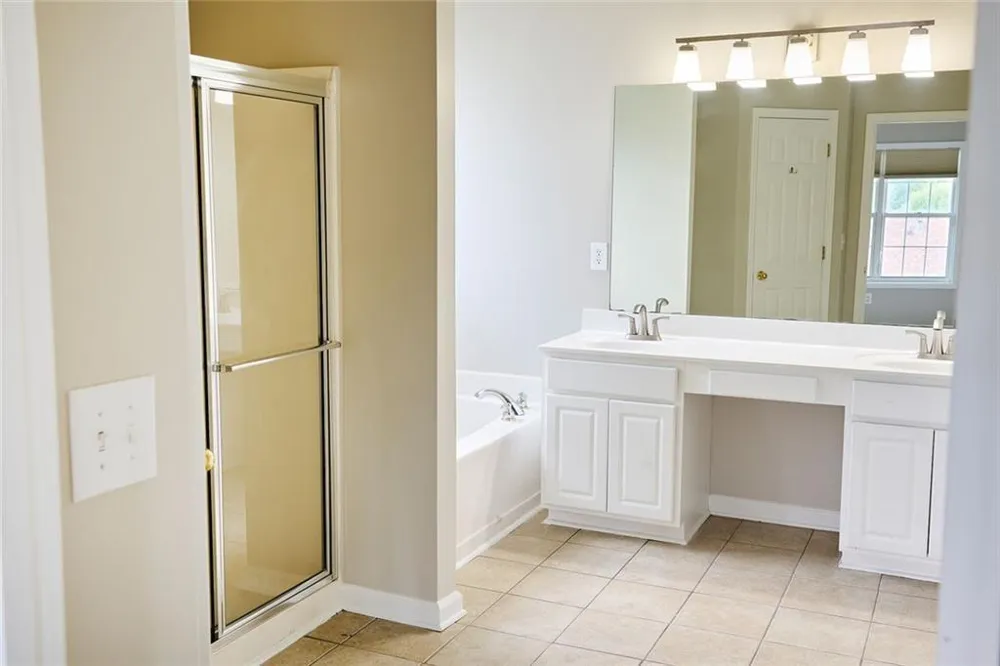 311 Park Creek Ridge Woodstock, GA 30188