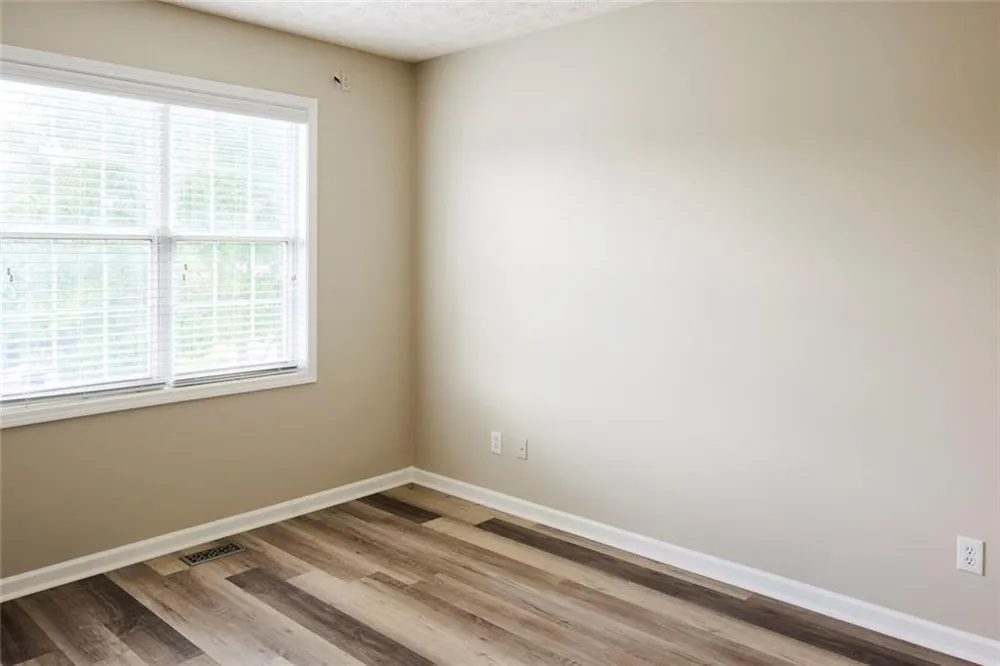 311 Park Creek Ridge Woodstock, GA 30188