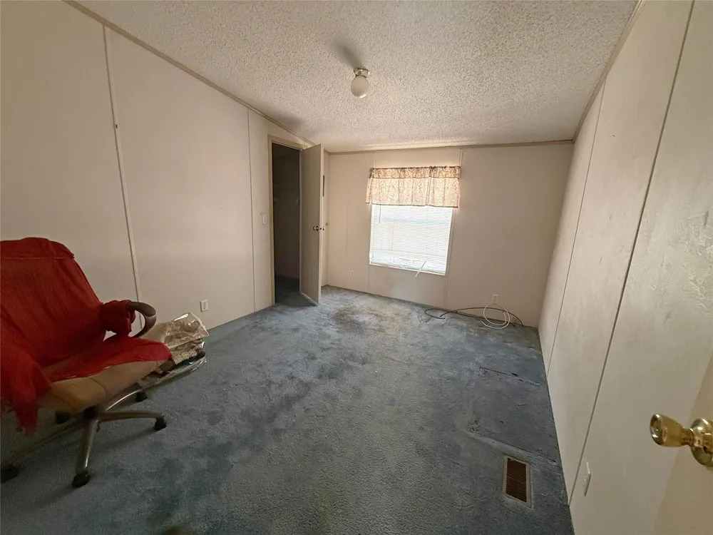 399 Pine Lane Onalaska, TX 77360