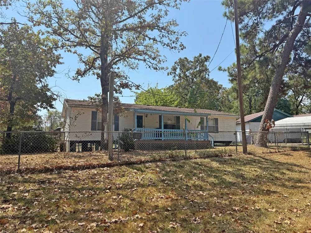 399 Pine Lane Onalaska, TX 77360