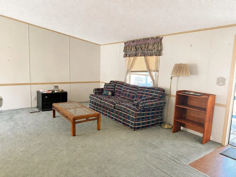 399 Pine Lane Onalaska, TX 77360
