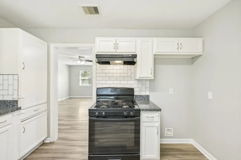 1109 San Felipe Street Angleton, TX 77515