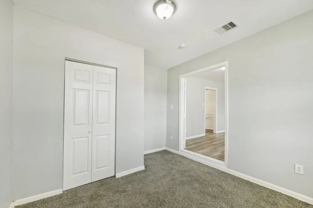 1109 San Felipe Street Angleton, TX 77515