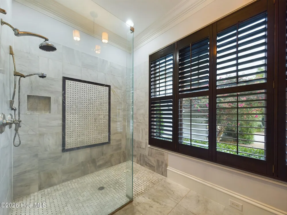 3724 Rolston Drive Raleigh, NC 27609