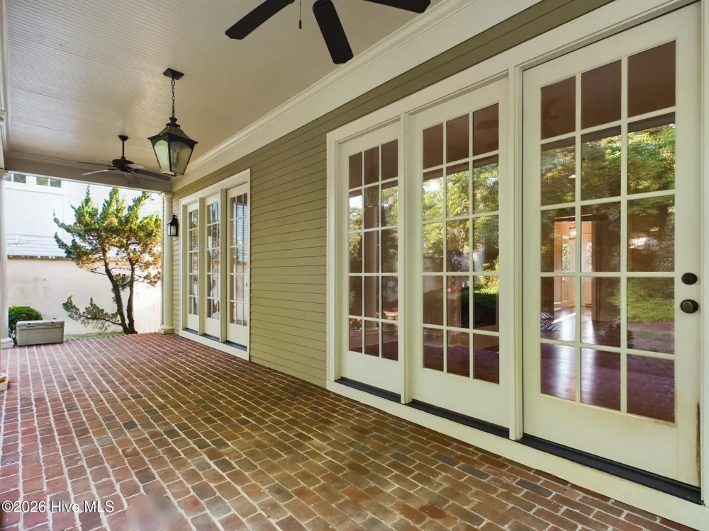 3724 Rolston Drive Raleigh, NC 27609