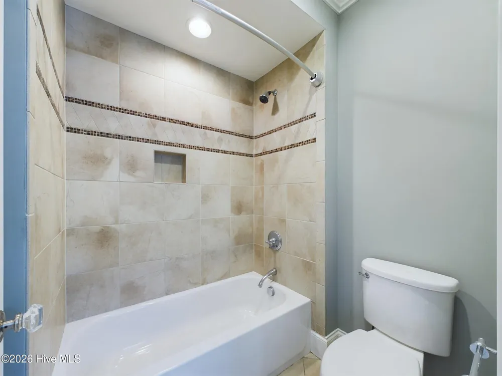 3724 Rolston Drive Raleigh, NC 27609