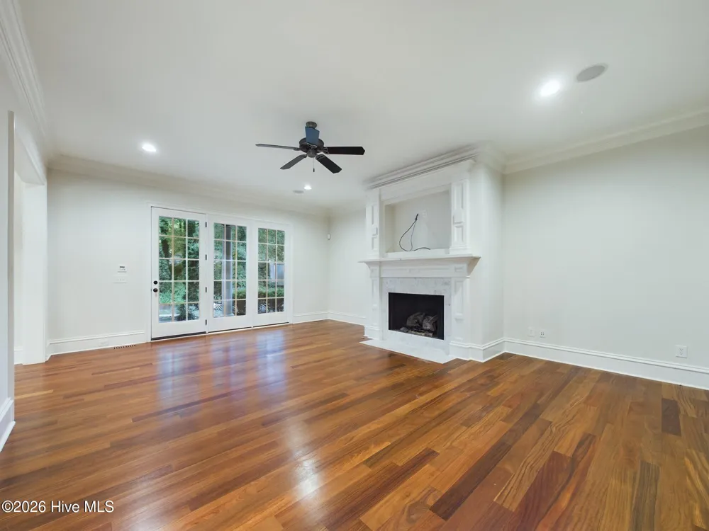 3724 Rolston Drive Raleigh, NC 27609