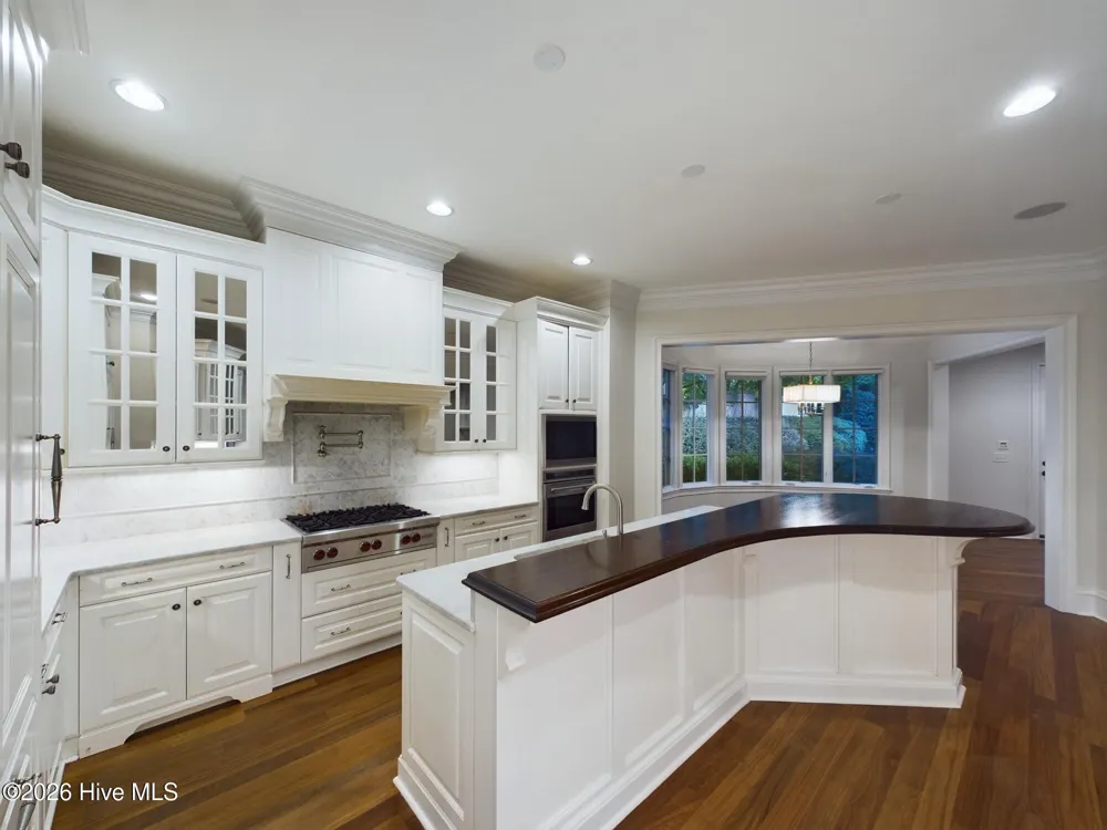 3724 Rolston Drive Raleigh, NC 27609