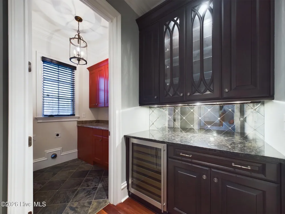 3724 Rolston Drive Raleigh, NC 27609
