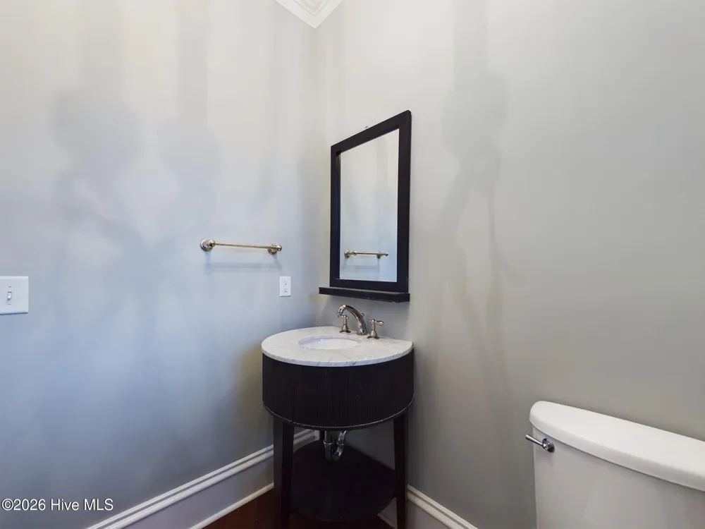 3724 Rolston Drive Raleigh, NC 27609