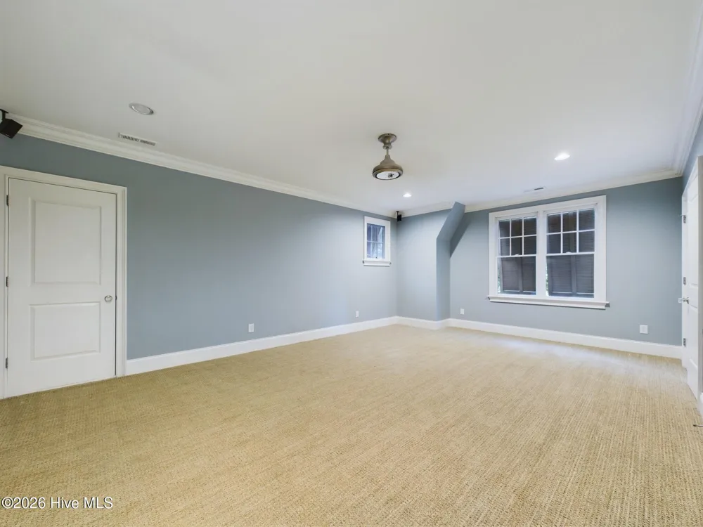 3724 Rolston Drive Raleigh, NC 27609