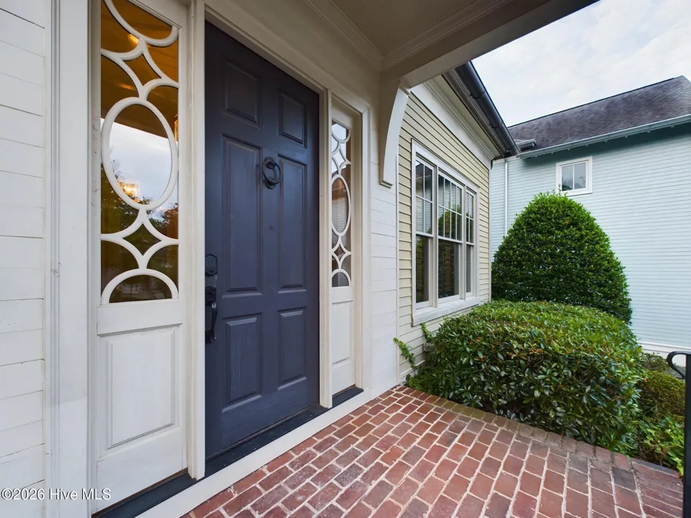 3724 Rolston Drive Raleigh, NC 27609