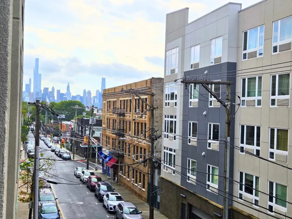318 54TH ST West New York, NJ 07093