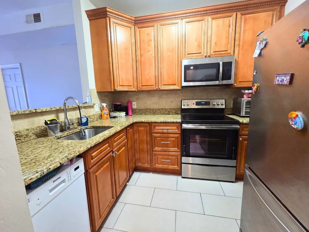 318 54TH ST West New York, NJ 07093