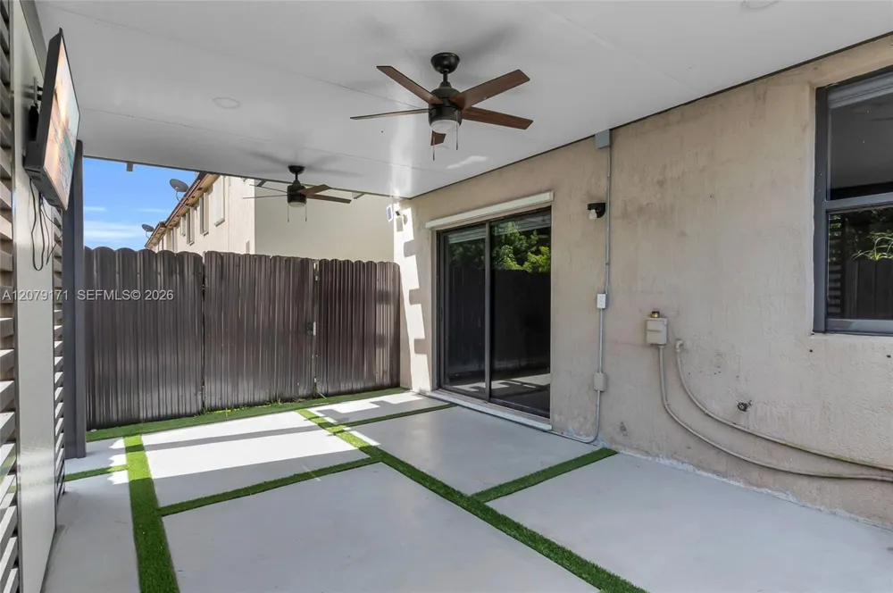 11671 SW 150th Pl Miami, FL 33196