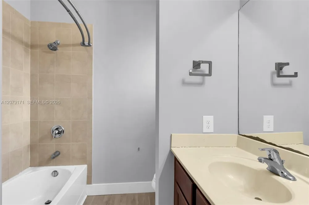 11671 SW 150th Pl Miami, FL 33196