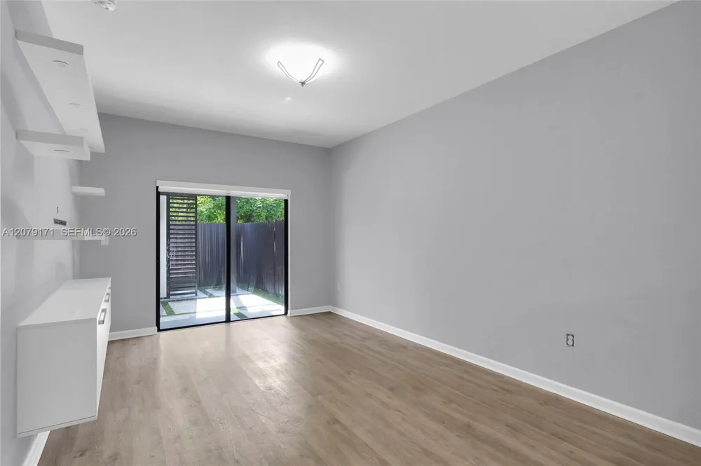 11671 SW 150th Pl Miami, FL 33196