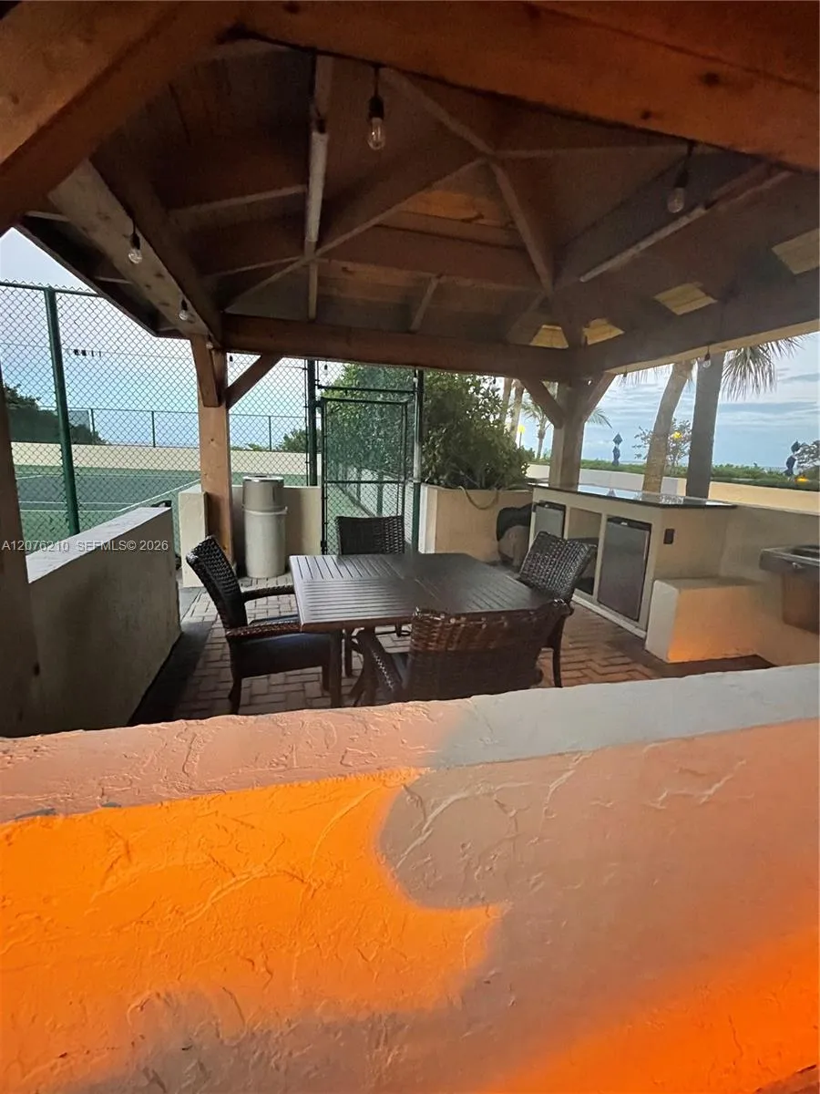1800 S Ocean Blvd #1101 Lauderdale By The Sea, FL 33062