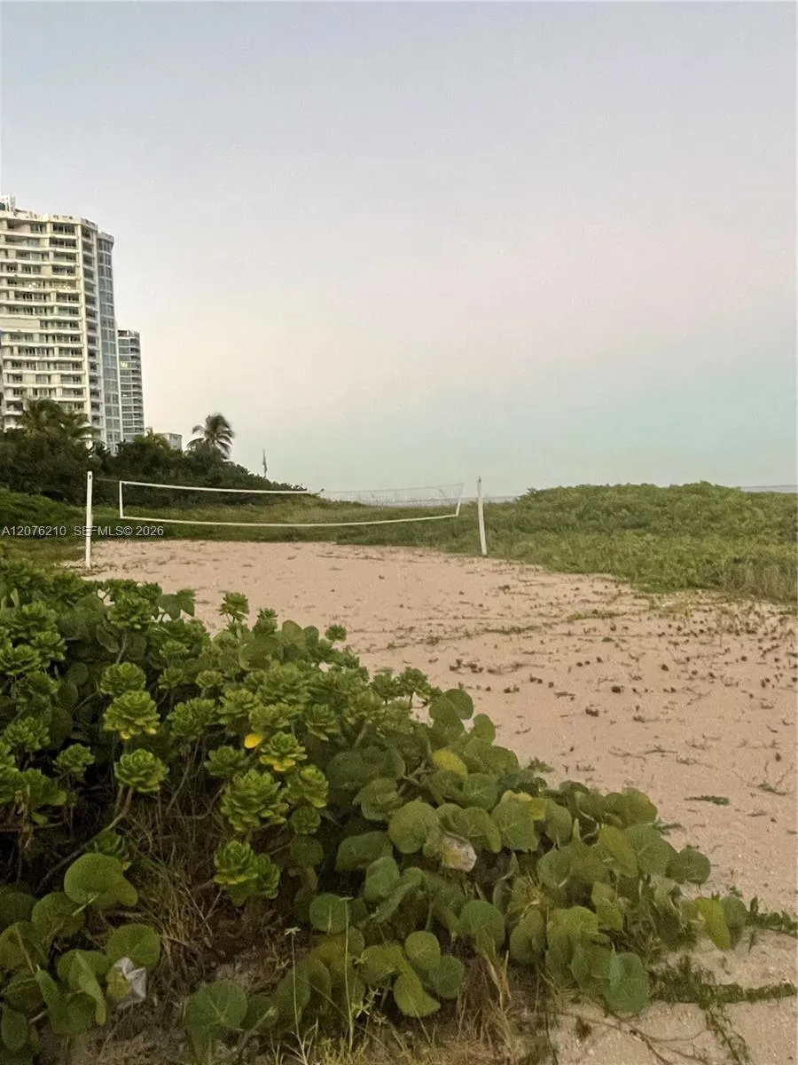 1800 S Ocean Blvd #1101 Lauderdale By The Sea, FL 33062