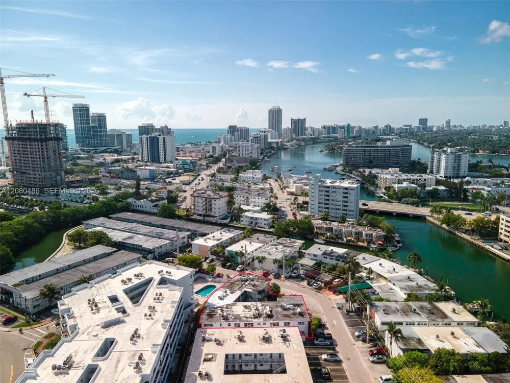 7271 Gary Ave #2 Miami Beach, FL 33141