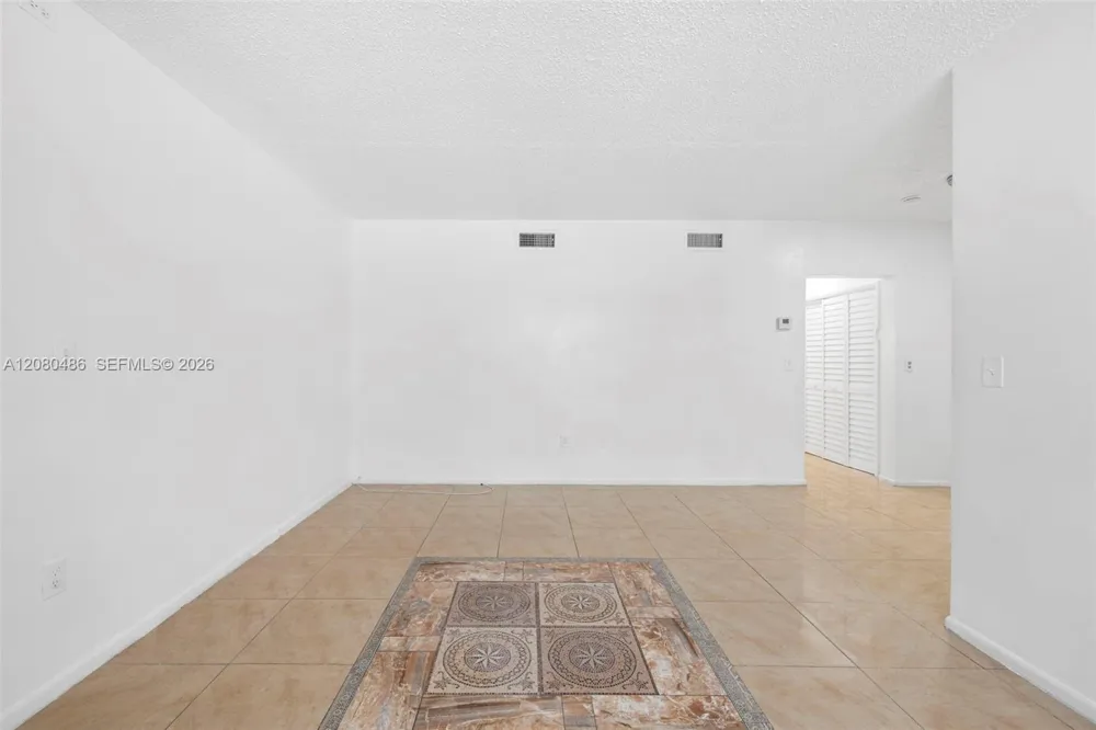 7271 Gary Ave #2 Miami Beach, FL 33141