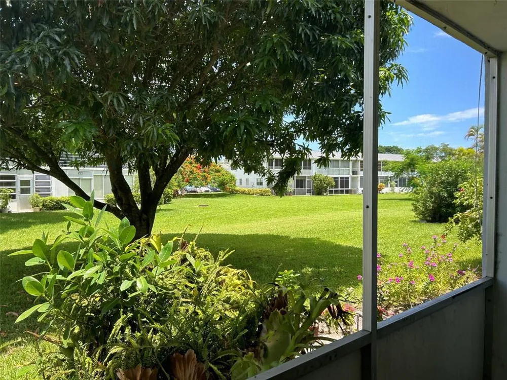 423 MARKHAM T #423 Deerfield Beach, FL 33442