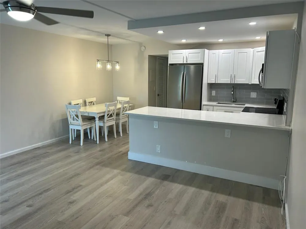 423 MARKHAM T #423 Deerfield Beach, FL 33442