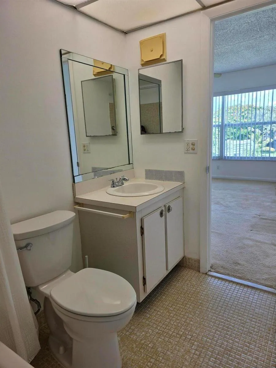 6600 ROYAL PALM BOULEVARD #304B Margate, FL 33063