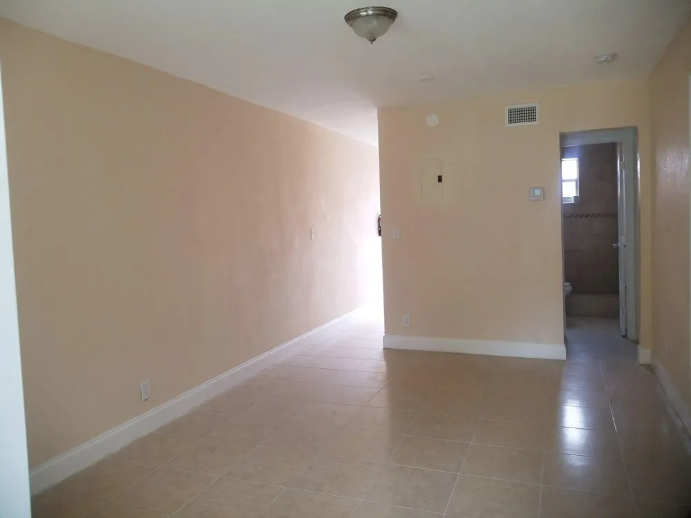 418 NW 13th Avenue Fort Lauderdale, FL 33311