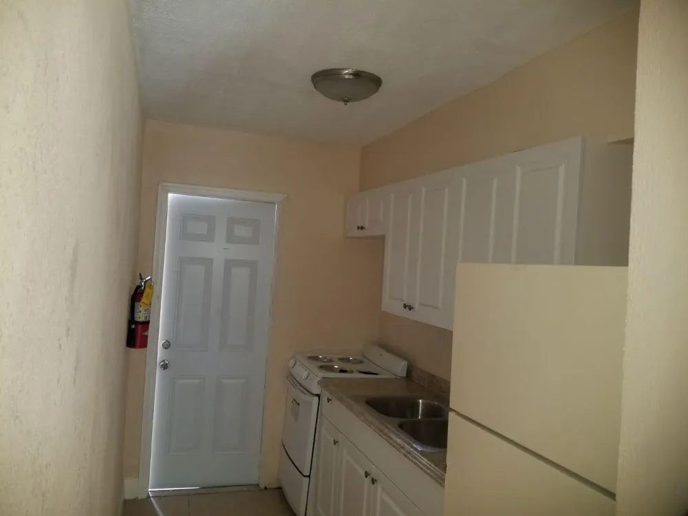 418 NW 13th Avenue Fort Lauderdale, FL 33311