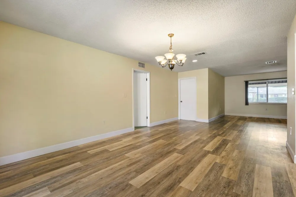 6388 68TH WAY N Pinellas Park, FL 33781