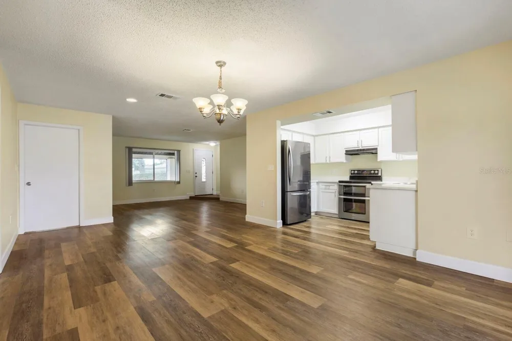 6388 68TH WAY N Pinellas Park, FL 33781