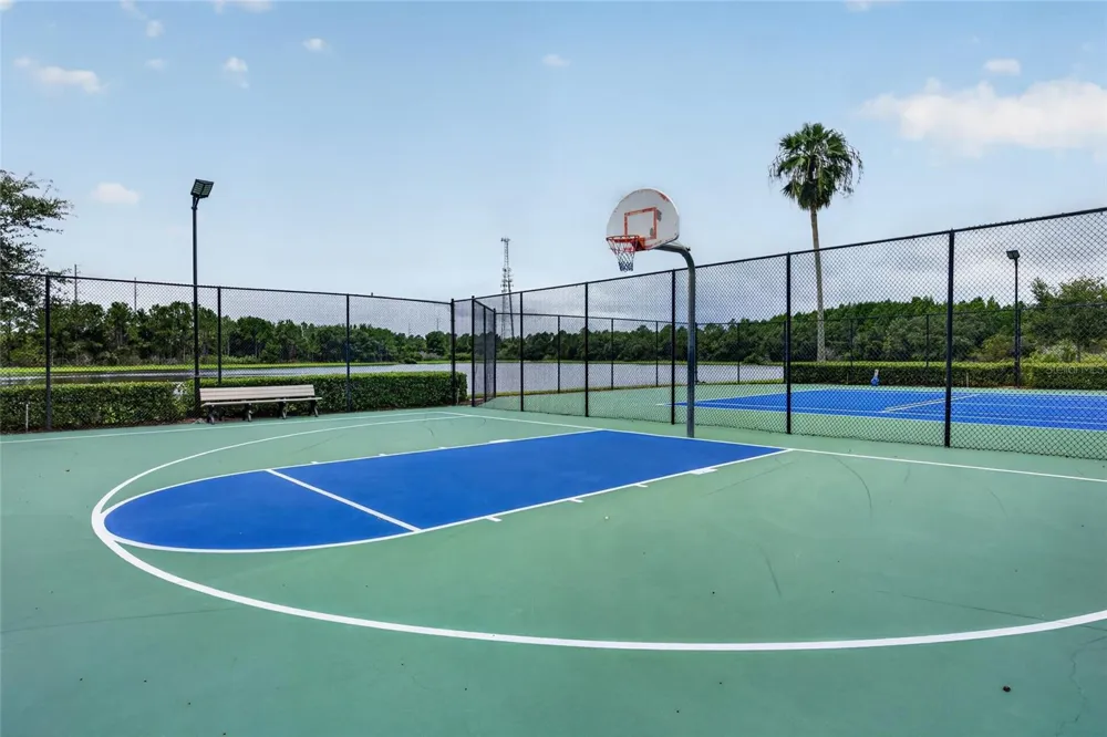 10709 SAVANNAH LANDING CIRCLE Orlando, FL 32832