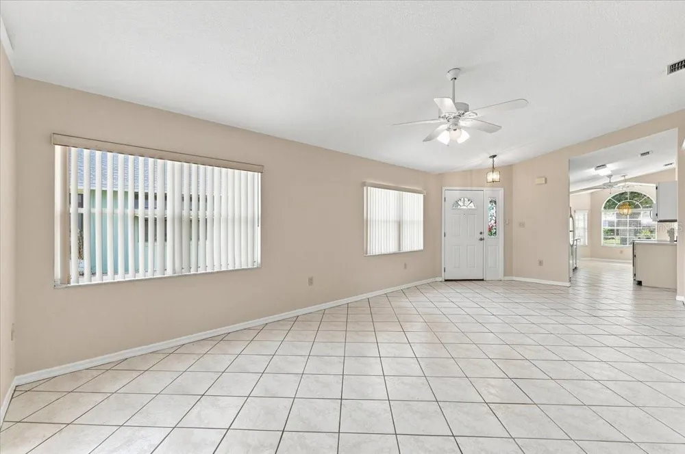 619 COCKATOO LOOP Lakeland, FL 33809