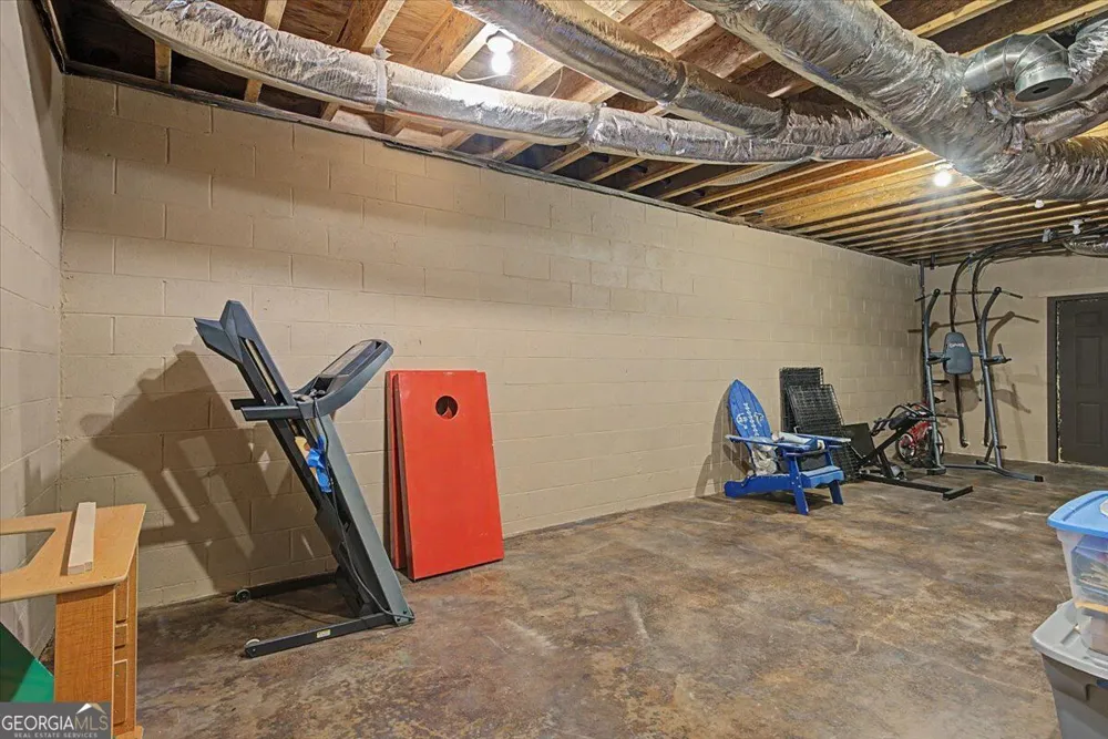 335 Dunn RD SE Silver Creek, GA 30173