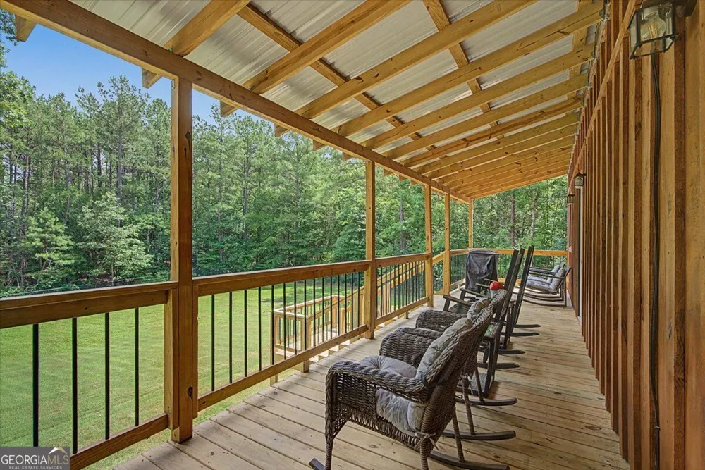 335 Dunn RD SE Silver Creek, GA 30173