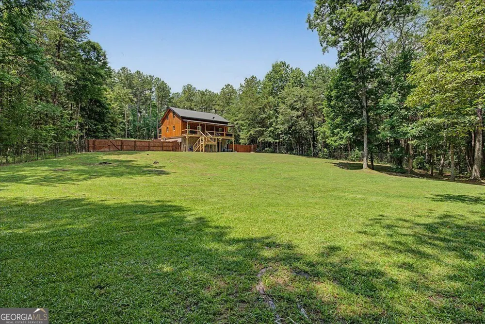 335 Dunn RD SE Silver Creek, GA 30173