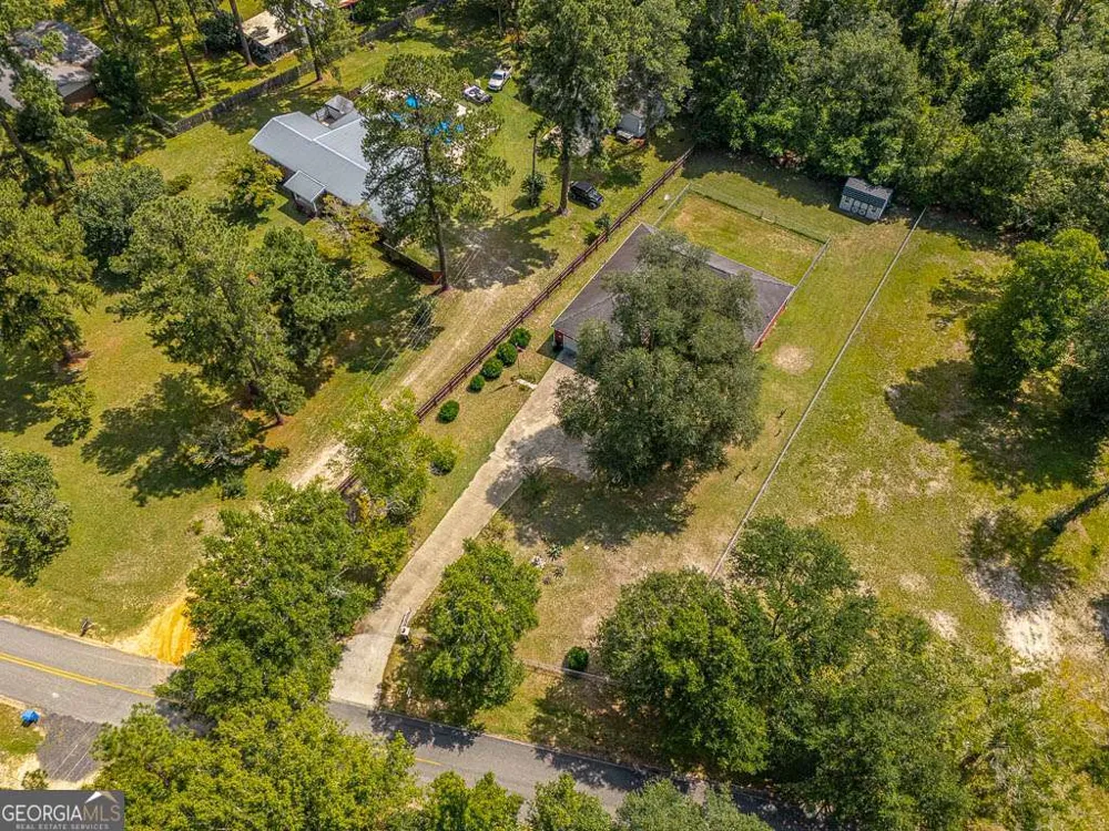714 Altamaha RD Jesup, GA 31545