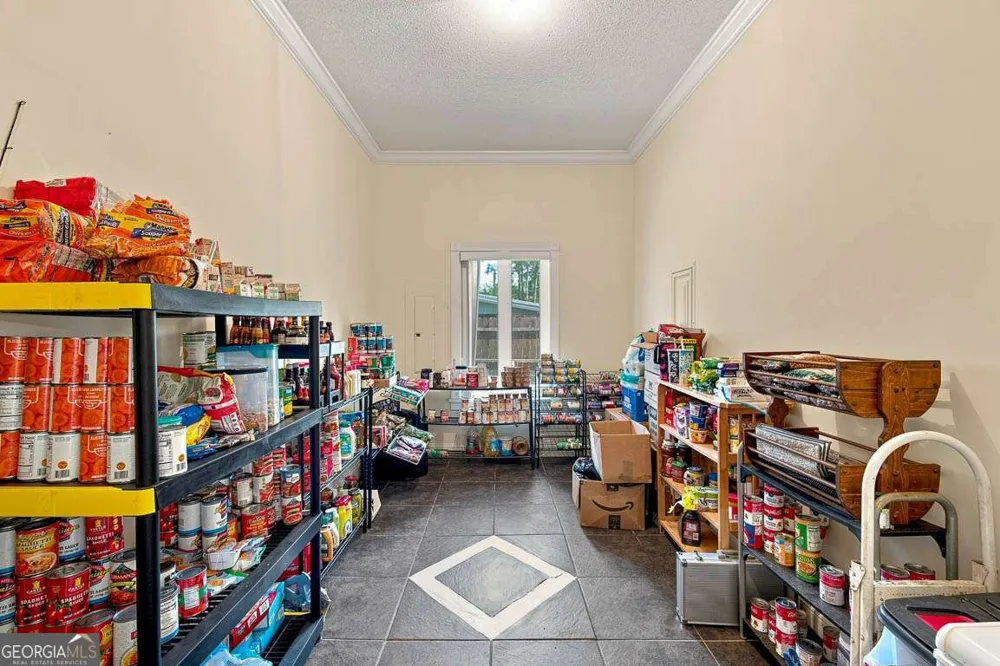 714 Altamaha RD Jesup, GA 31545