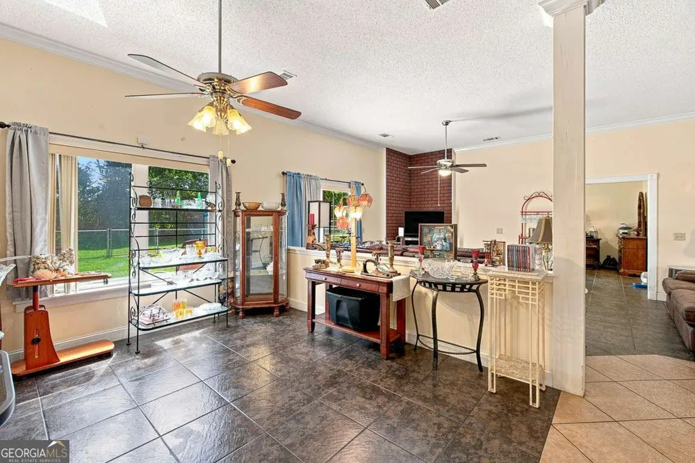 714 Altamaha RD Jesup, GA 31545