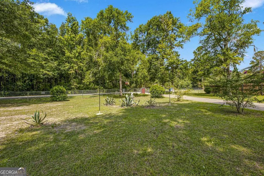 714 Altamaha RD Jesup, GA 31545