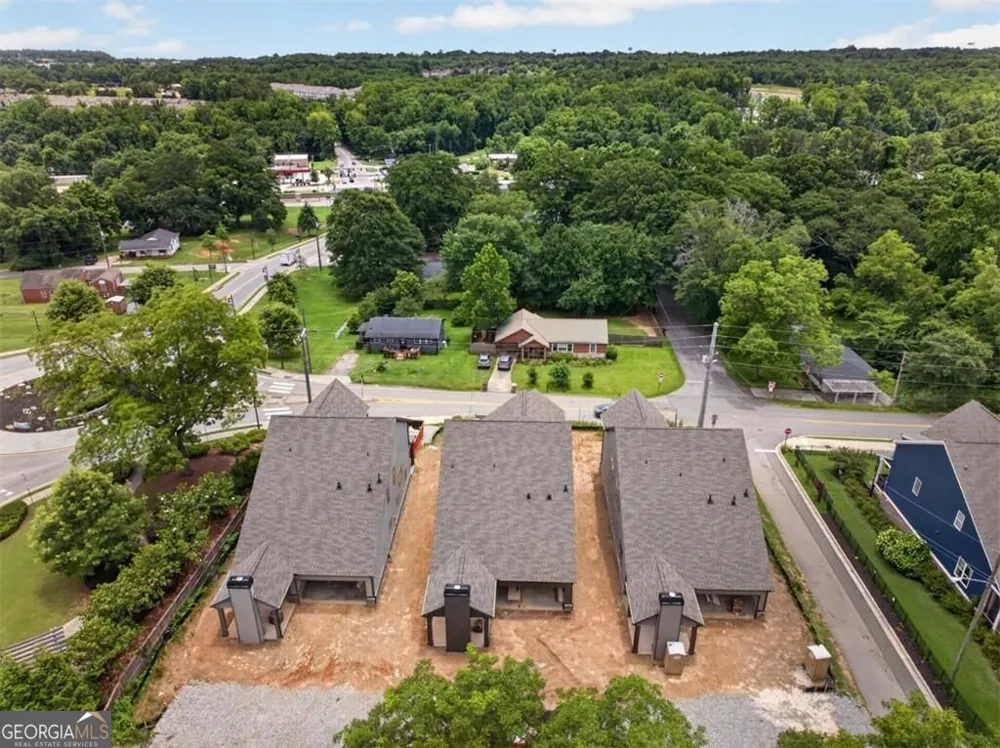 5816 Mitchell ST Flowery Branch, GA 30542