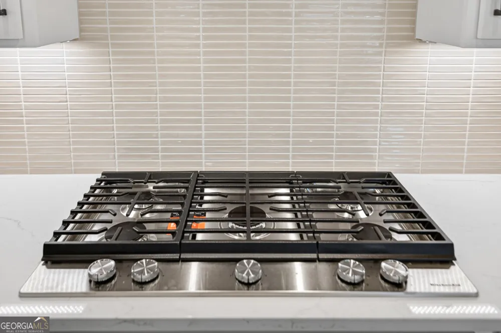 5816 Mitchell ST Flowery Branch, GA 30542